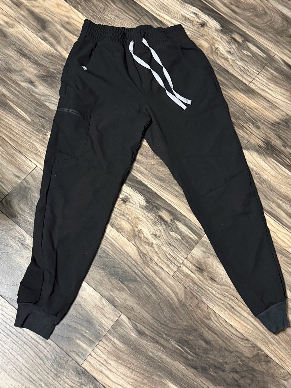 Women's Figs Jogger Pants with Drawstring